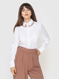 Блуза женская AM One 7682/0 белая 54 RU