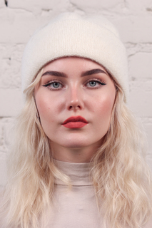 Шапка женская Freyja 282 белая, one size