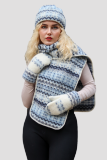 Комплект шапка, шарф и варежки женский Freyja 081 синий, 179х23 см