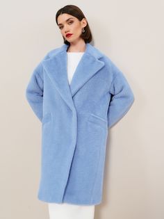 Пальто женское Viaville РТ41W голубое 44-46 RU