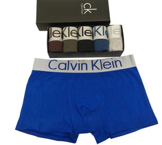 Комплект трусов мужских Calvin Klein ck1028558 разноцветных 50-52 RU 5 шт.