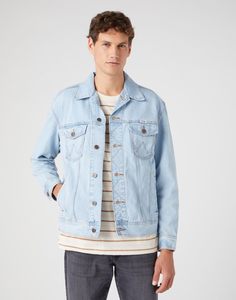 Джинсовая куртка мужская Wrangler W45973Y94 голубая S