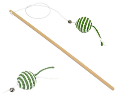 Игрушка для кошек Пижон дразнилка-удочка с шариком на деревянной ручке, зеленая/белая