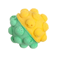 Игрушка для кошек Уют Мяч Мина, двухцветный, 4 см