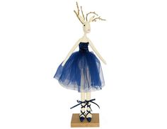 Новогодняя фигурка Due Esse Christmas Олениха балерина стоящая 11840625-02/BLUE 1 шт.