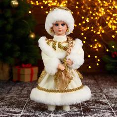 Новогодняя фигурка Зимнее волшебство Снегурочка в пышной шубке 6939421 1 шт.