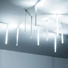 Уличная светодиодная гирлянда Ardecoled тающие сосульки 230V белый White 026043