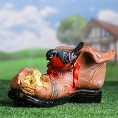 Цветочное кашпо Хорошие сувениры Ботинок с гнездом Р00013442 1,5 л разноцветный 1 шт.