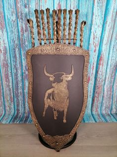 Каминный набор Щит-подставка Бык на 8 шампуров Монблан Shampurs