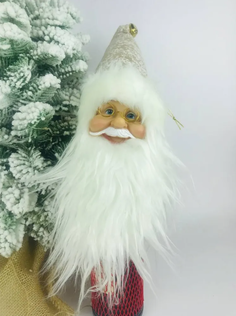 Фигурка новогодняя Merry Christmas 15381 Голова Санта-Клауса на бутылку бежевая большая