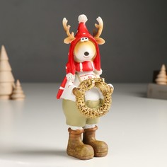 Новогодний сувенир NoBrand 9498827 Олешка в шапке с золотым еловым венком 5х6,5х17 см
