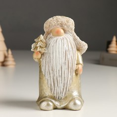 Новогодний сувенир NoBrand 9498896 Дедушка Мороз в шапке-ушанке с ёлочкой 7х10х15 см