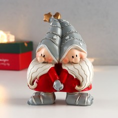 Новогодний сувенир NoBrand 7511634 Дедушки Морозы спина к спине 12,5х6х9,5 см