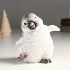 Новогодний сувенир NoBrand 9491539 Малыш пингвинёнок блёстки 7,5х11х12 см