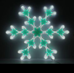Новогодняя гирлянда - Снежинка с зелёным рисунком Merry Christmas 16592-1, 60 см белый
