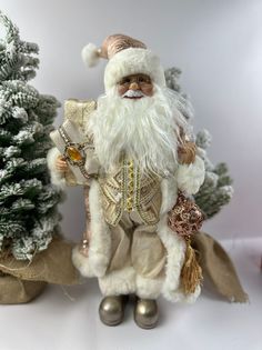 Фигурка новогодняя Merry Christmas Дед Мороз в пудровой шубе 45х25