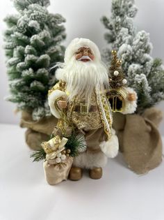Фигурка новогодняя Merry Christmas Дед Мороз в золотой шубе 30х17