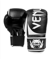 Перчатки Challenger 2.0 10oz черн/бел. Venum