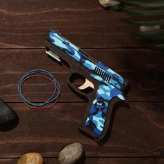 Сувенир деревянный «Резинкострел, синий камуфляж» + 4 резинки No Brand