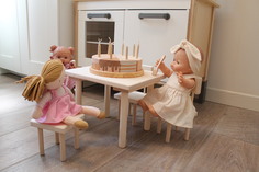 Мебель для кукол Чудево Гостиная, 5 предметов 4 стула и стол, натуральное дерево