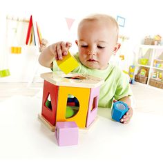 Шестигранный сортер Hape Е0407