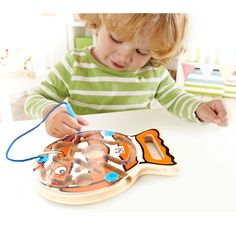 Развивающая игрушка Hape Рыбка