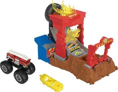 Набор игровой Hot Wheels Monster Trucks Сокрушители арен Испытание огнем, HNB90