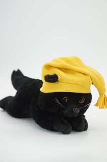 Мягкая игрушка Unaky Soft Toy Котенок в желтом колпачке 32 см 0823825-29 черный
