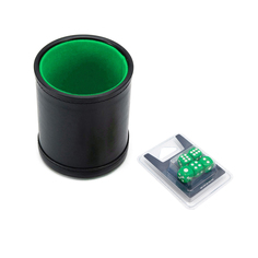 Набор Stuff-Pro Шейкер для кубиков кожаный с крышкой, зелёный + кубики D6, 12 мм, зелёные