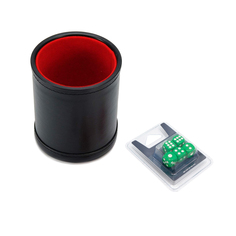 Набор Stuff-Pro Шейкер для кубиков кожаный с крышкой, красный и кубики D6, 12 мм, зелёные