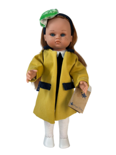 Кукла Lamagik Нэни, в желтом жакете, 42 см, 42008C