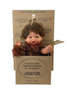 Кукла Lamagik Джестито Гном-троглодит девочка в темном, ухмыляется, 18 см 145-6