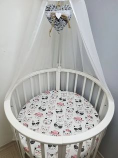 Простынь на резинке на матрас Розово-чёрные кошки d75 No Brand