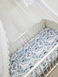 Простынь на резинке на матрас "Диномания" 120*60см No Brand