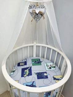 Простынь на резинке на матрас "Самолёты в квадратах" d75 No Brand