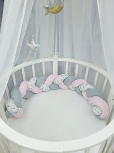 Подушка бортик "Косичка трикотажная серый,нежно-розовый,котики" 120*16см No Brand