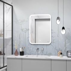Зеркало для ванной с LED подсветкой и сенсором Reflection Blessed 500х700
