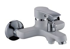 Смеситель для ванны Potato P30237-7 с коротким монолитным изливом, одноручковый, белый