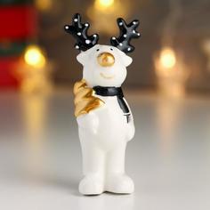 Сувенир керамика "Лосик, чёрный шарфик, золотая ёлочка" 11,2х3,5х3,5 см No Brand