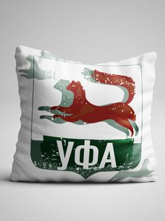 Подушка декоративная Флаг Уфы No Brand