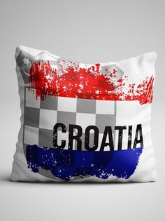 Подушка декоративная Флаг Хорватия No Brand