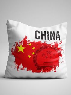 Подушка декоративная Флаг Китая No Brand