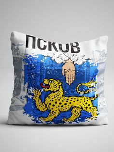 Подушка декоративная Флаг Псков No Brand