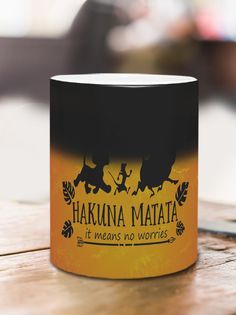 Кружка Акуна матата, хамелеон No Brand