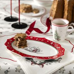 Тарелки и блюда TOGAS обеденные сервировочные новогодние фарфор