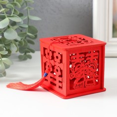 Шкатулка дерево "Цветок сливы" красная 6,5х6,5х6,5 см No Brand