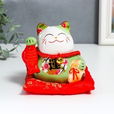 Копилка керамика "Манэки-нэко зелёный с рыбкой и мешочком" 9х8х11 см Bazar