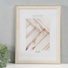 Фоторамка пластик MIRAM 30х40 см, светлое золото пластиковый экран Fotografia