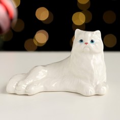 Сувенир "Лежащий персидский кот", 5,5х5х4,5 см ,фарфор цвет МИКС No Brand
