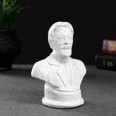 Бюст Чехова белый, 12х7,5см Хорошие сувениры